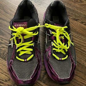 Brooks Ravenna sz.11